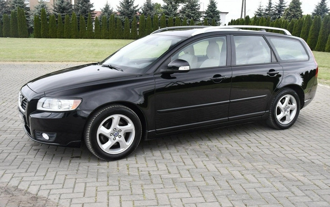 Volvo V50 cena 20900 przebieg: 248000, rok produkcji 2012 z Tyszowce małe 529
